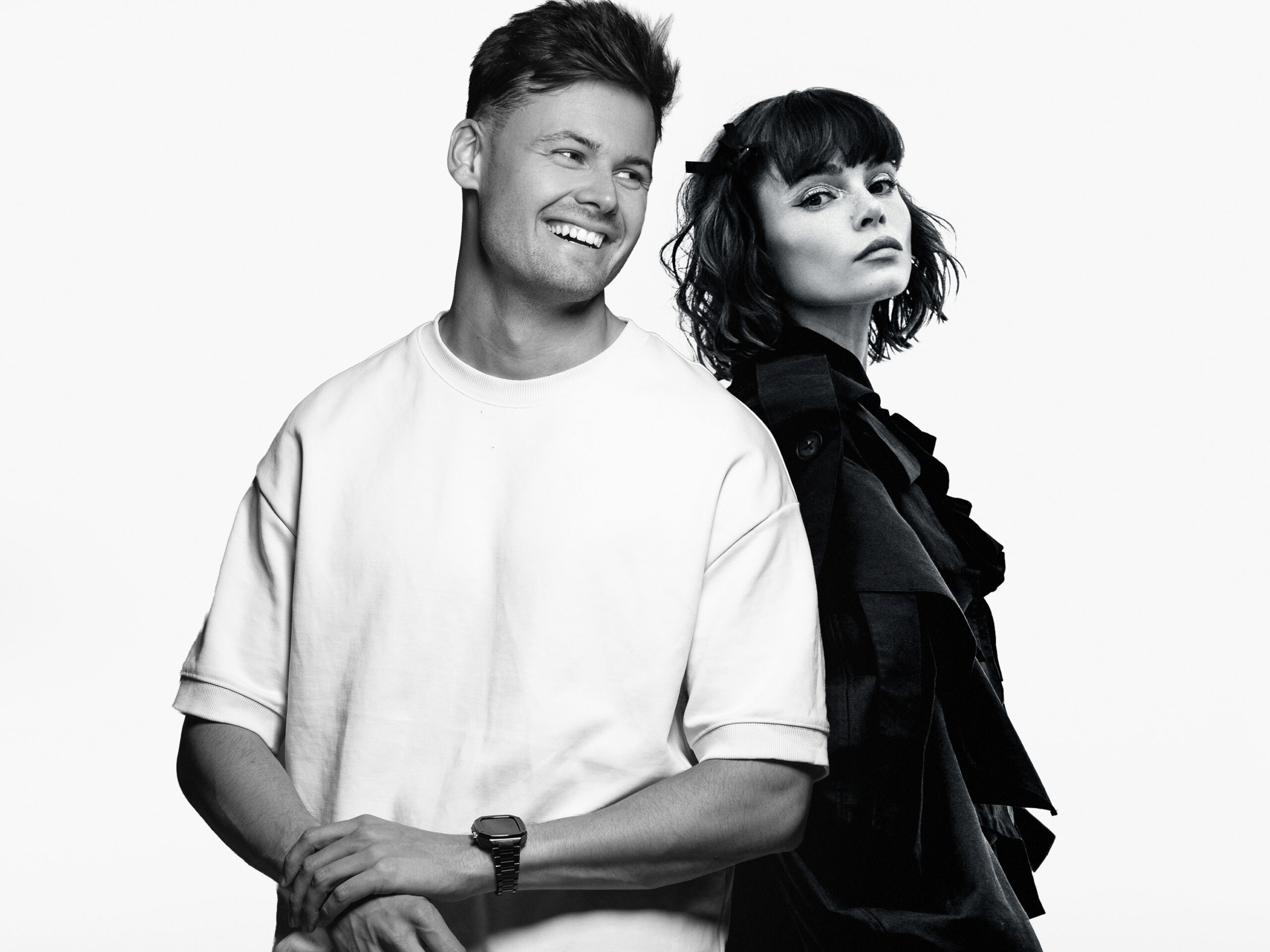 Mike Williams e Oaks no lançamento do single Better Now