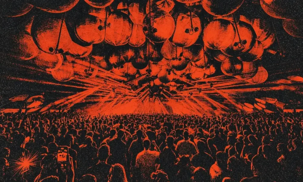 Time Warp Brasil com multidão na pista de techno, iluminação intensa e atmosfera imersiva em festival de música eletrônica