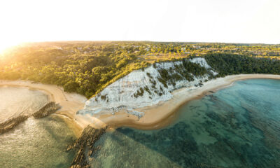 ôr do sol na Praia dos Nativos, em Trancoso, palco do Awê durante a semana do DAY ONE e do Warung Tour Trancoso
